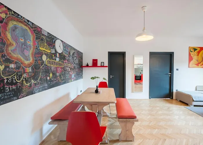 New Design Apartment By Gozsdu Court